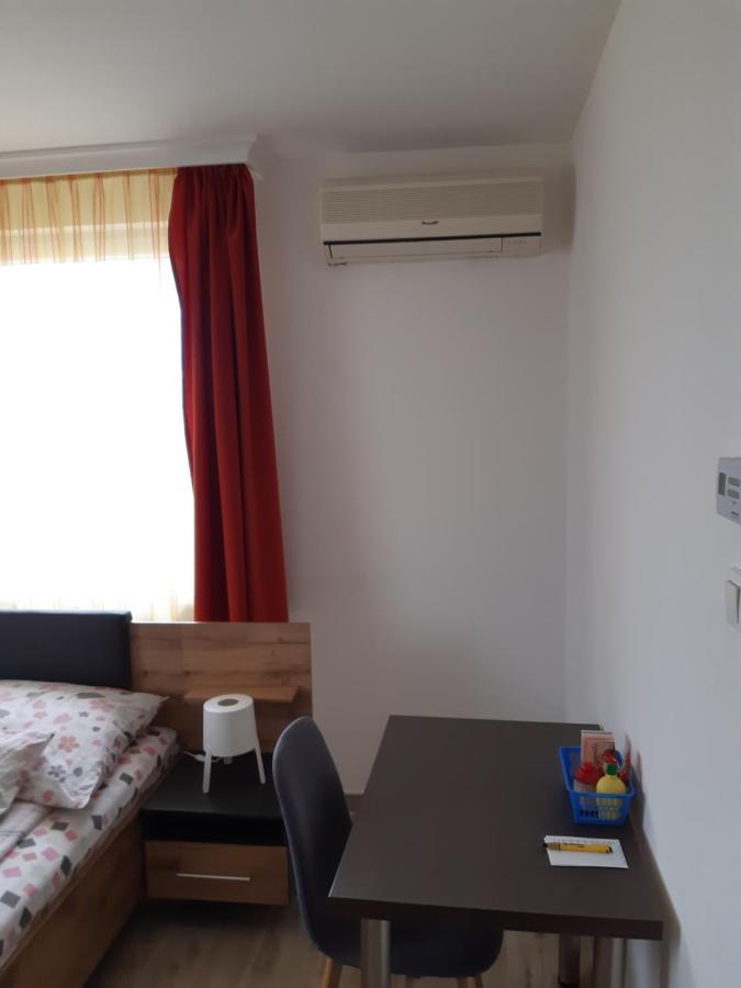 M47 Vendeghaz-Airport Hotell Debrecen Eksteriør bilde