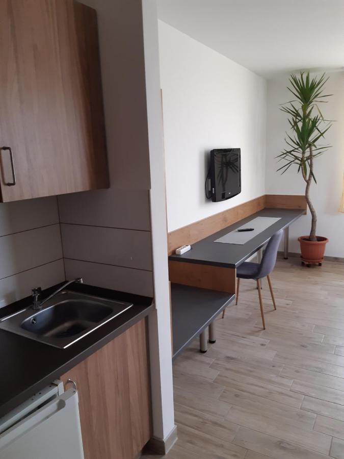 M47 Vendeghaz-Airport Hotell Debrecen Eksteriør bilde
