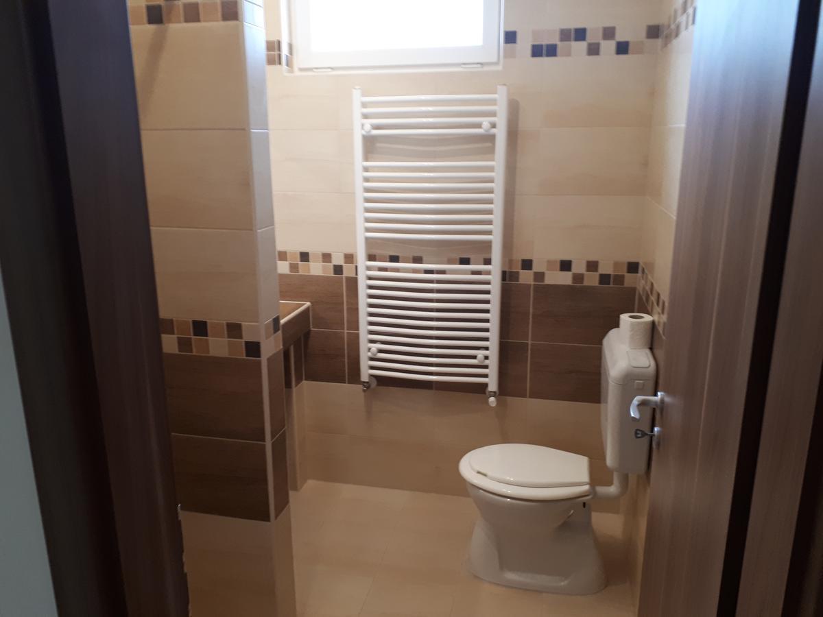 M47 Vendeghaz-Airport Hotell Debrecen Eksteriør bilde